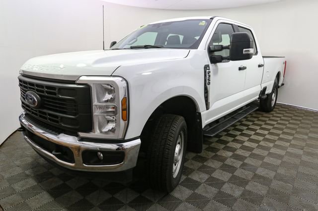 Used 2024 Ford F350 XL w/ FX4 Off-Road Package image 5