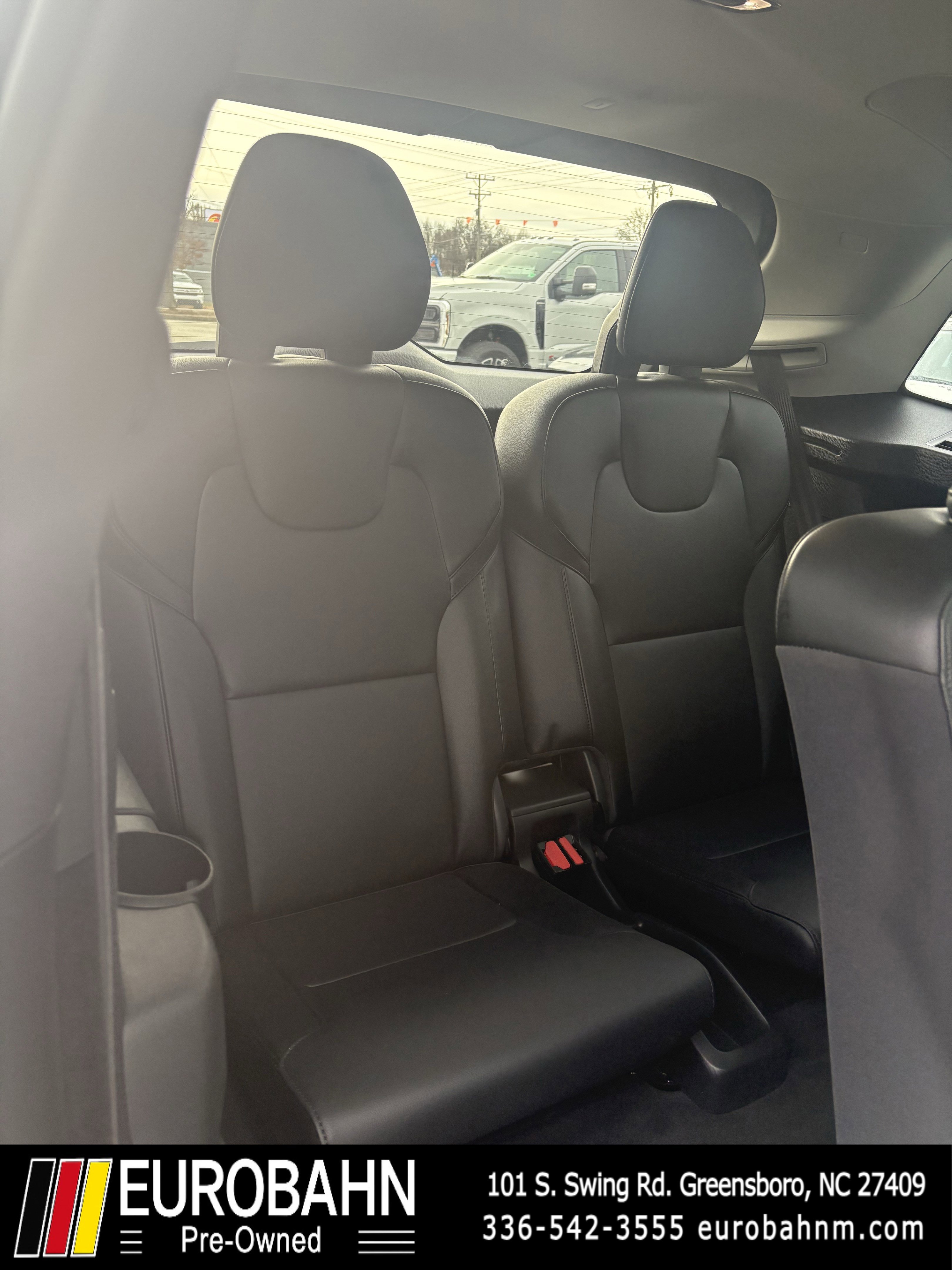 Used 2021 Volvo XC90 T5 Momentum w/ Protection Package Premier image 14