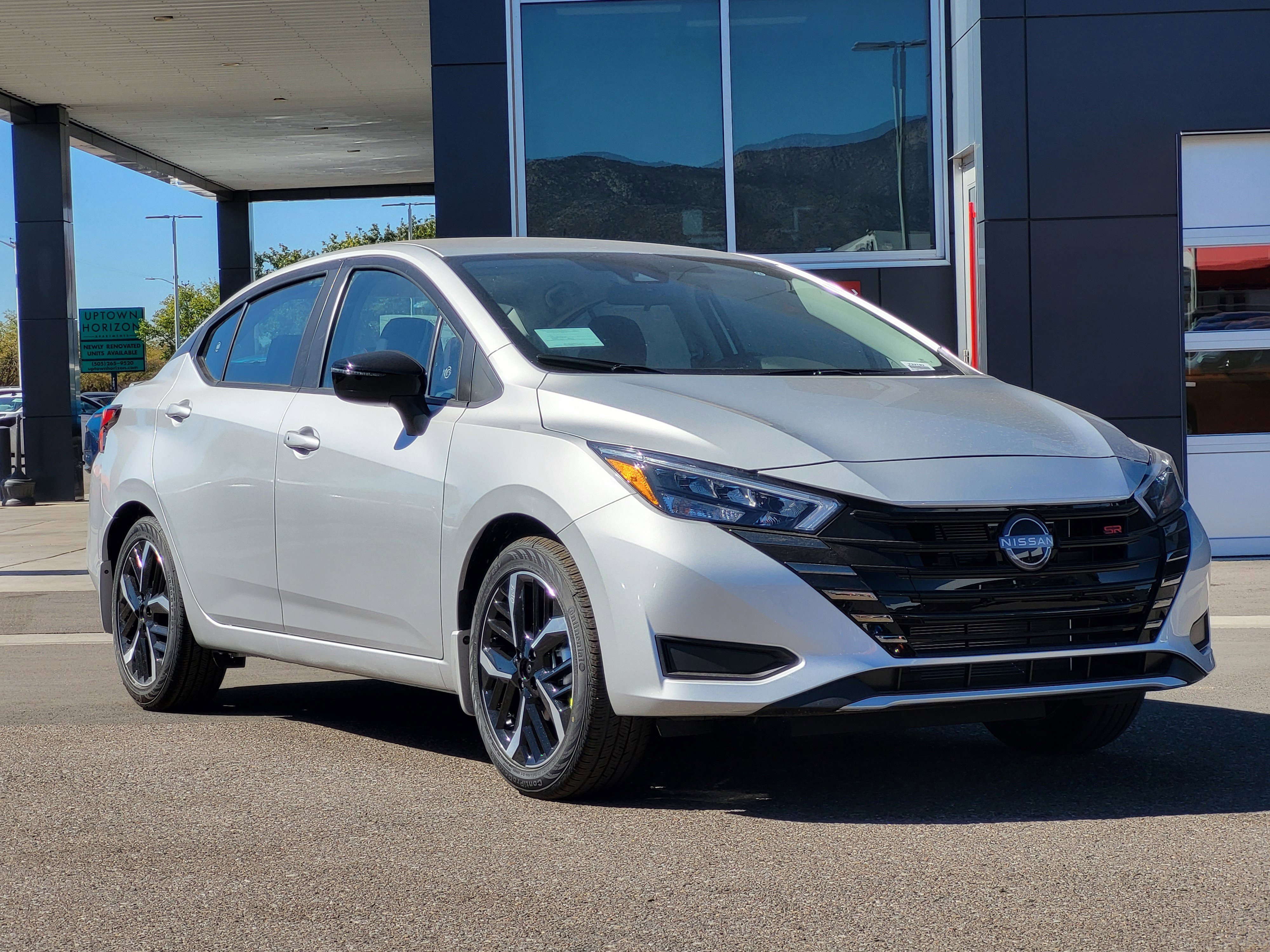 New 2025 Nissan Versa SR w/ Trunk Package image 7