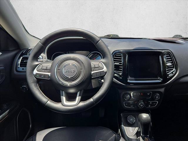 Used 2018 Jeep Compass Limited w/ Navigation Group AWD/4WD image 17