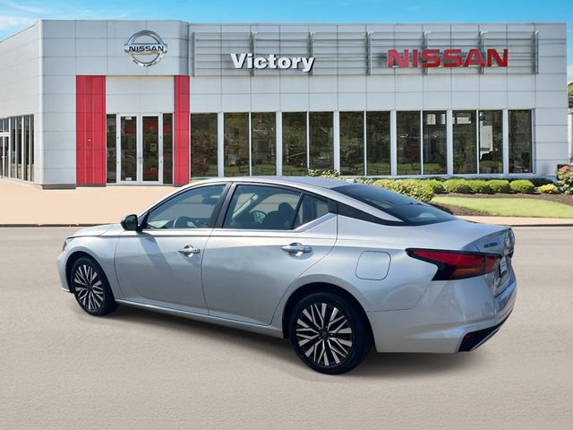 Certified 2024 Nissan Altima 2.5 SV FWD image 6