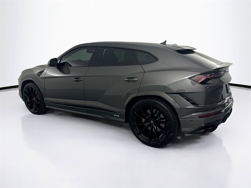 Used 2024 Lamborghini Urus S image 7