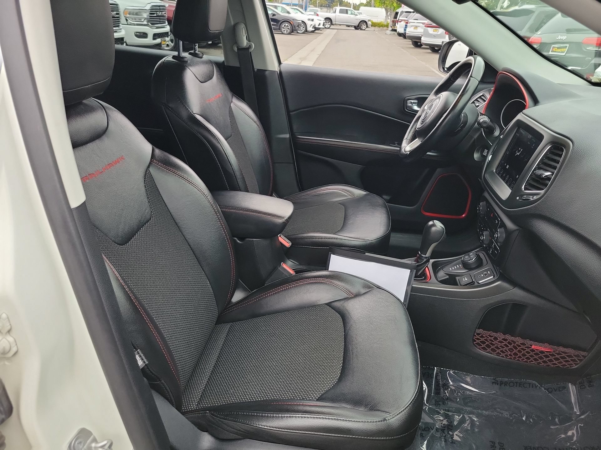 Certified 2020 Jeep Compass Trailhawk AWD/4WD image 5