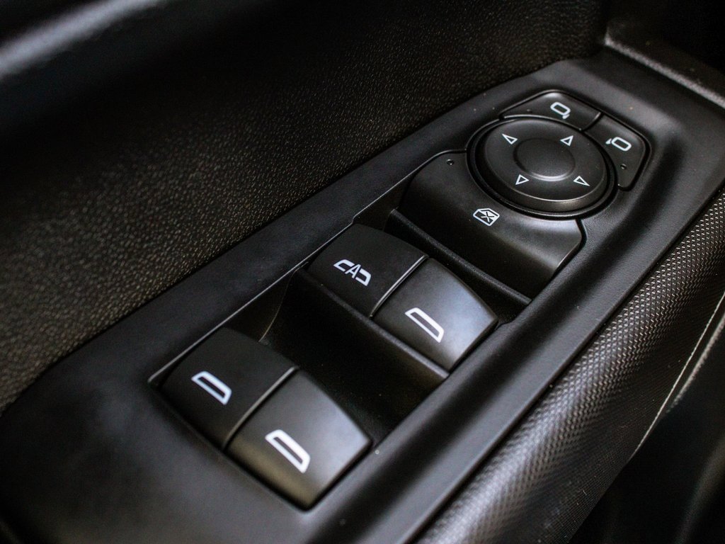 Used 2024 Chevrolet Silverado 1500 Custom image 10