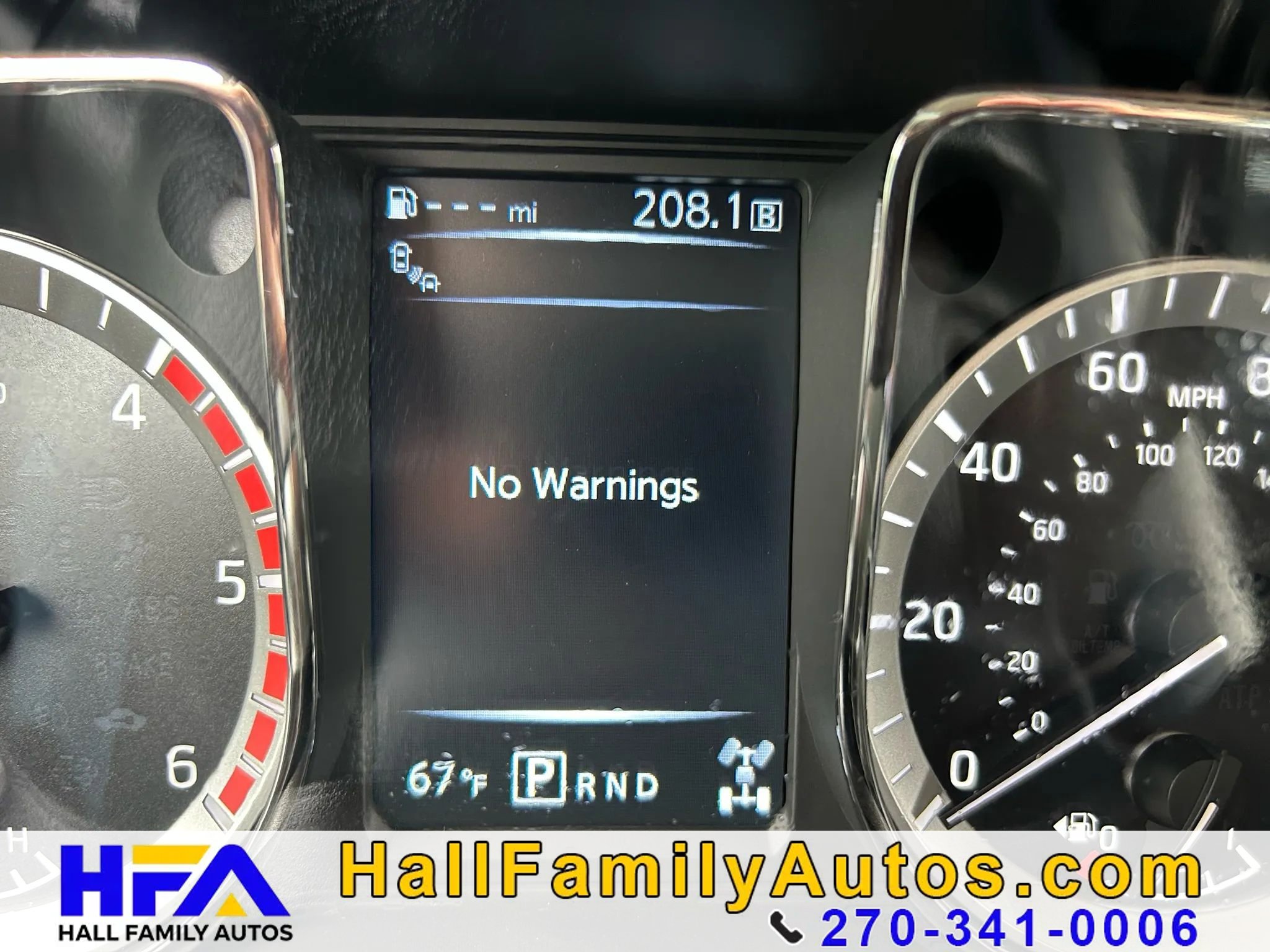 Used 2016 Nissan Titan SL AWD/4WD image 23