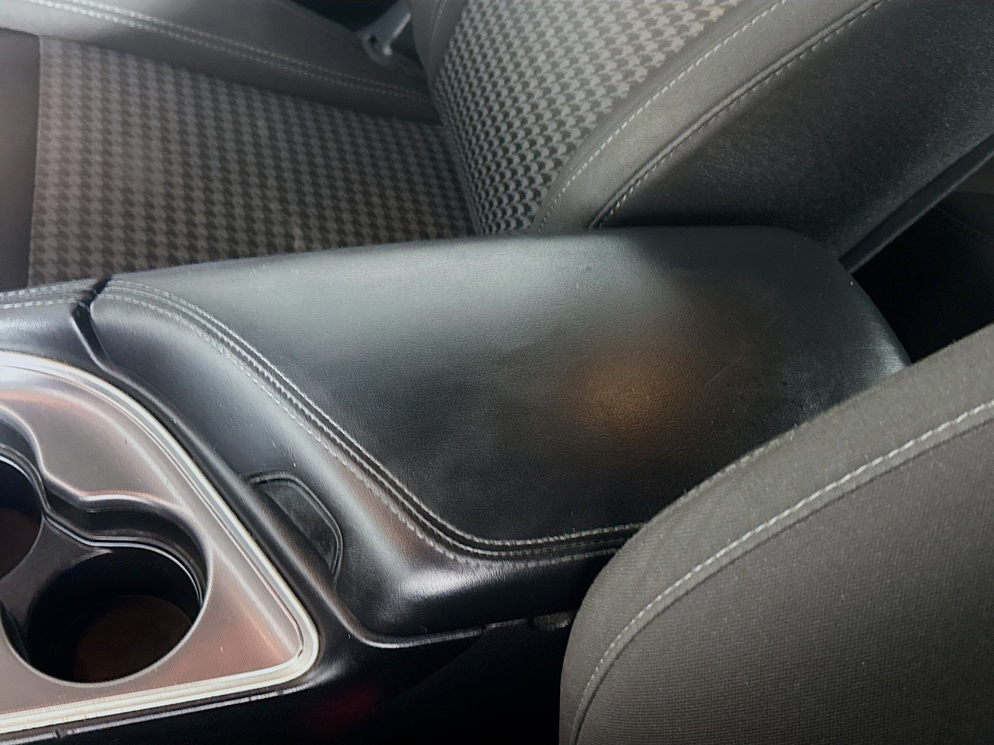 Used 2021 Dodge Challenger SXT RWD image 18