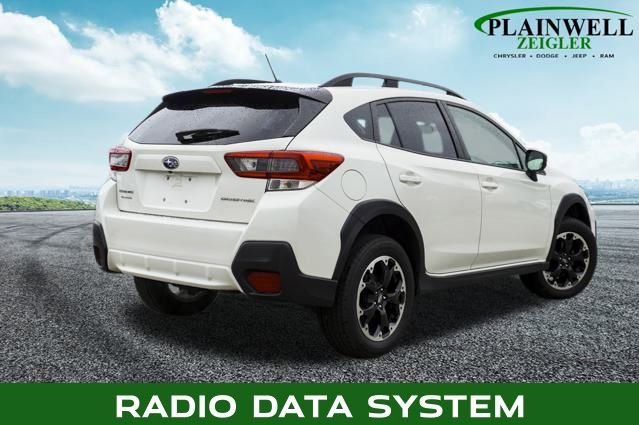 Used 2023 Subaru Crosstrek 2.0i image 3