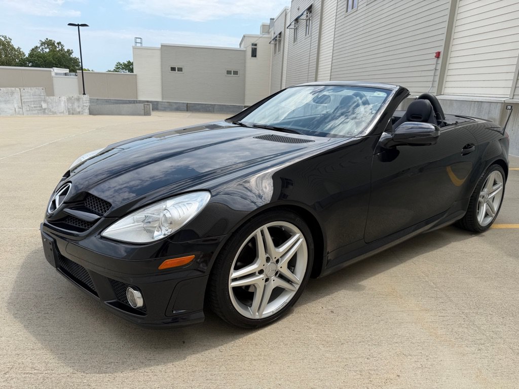Used 2009 Mercedes-Benz SLK 300 image 7