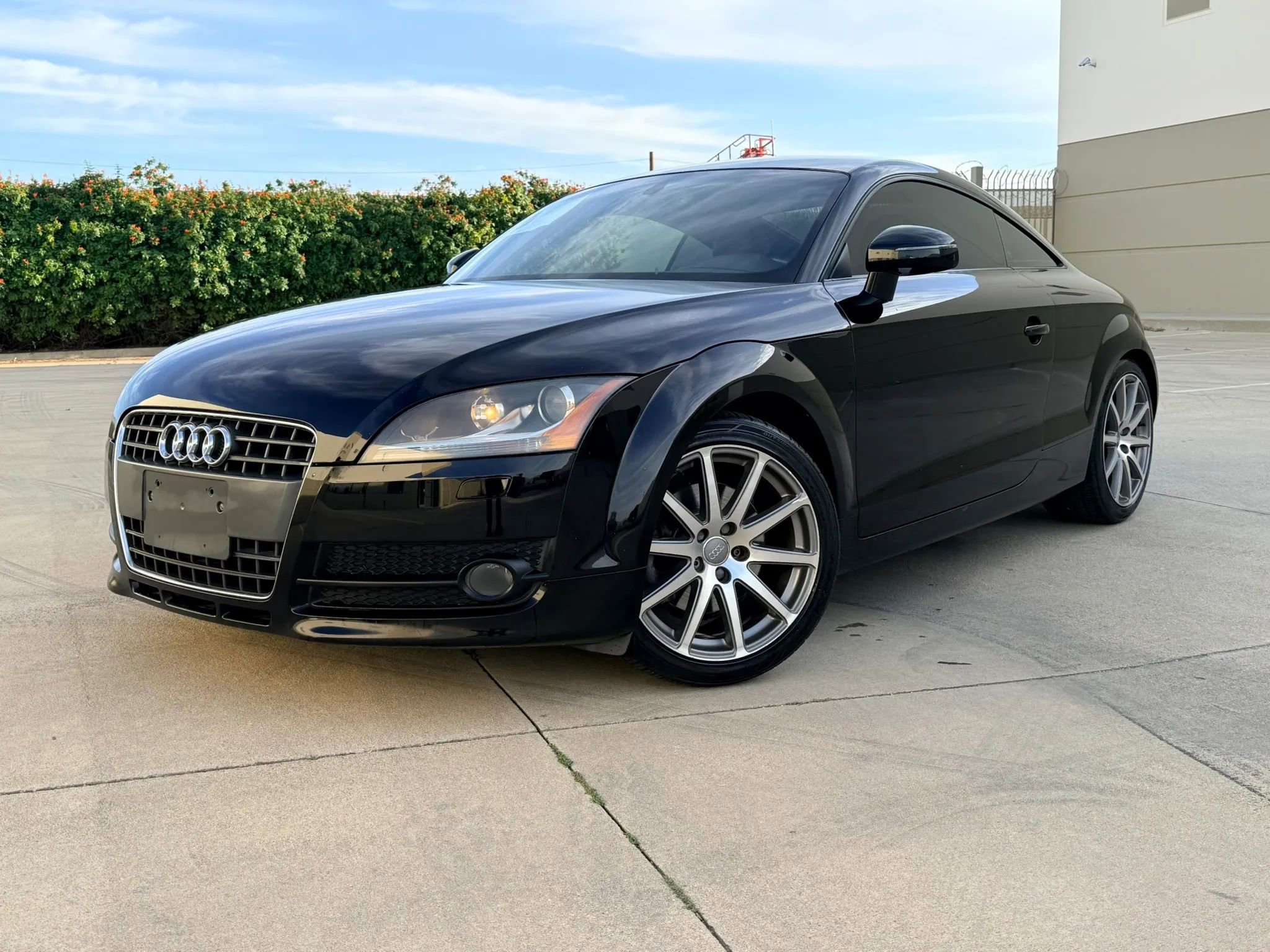 Used 2009 Audi TT 2.0T Premium FWD image 1