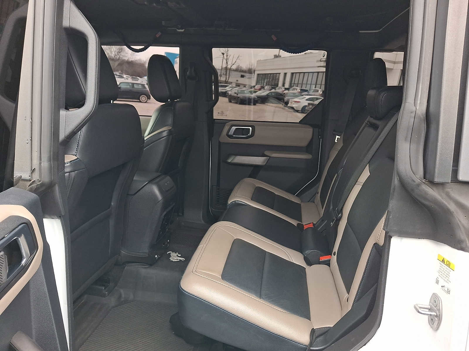 Used 2022 Ford Bronco Wildtrak image 10