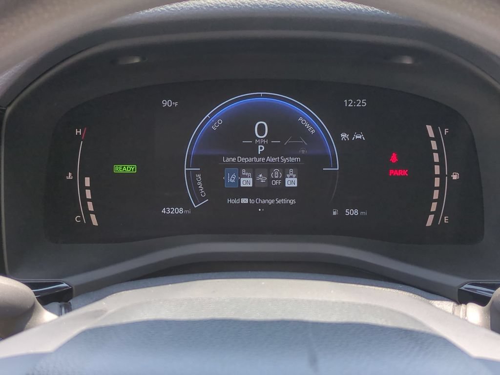 Used 2025 Toyota Camry LE FWD image 16