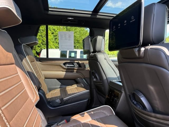 Certified 2026 GMC Yukon Denali Ultimate AWD/4WD image 21