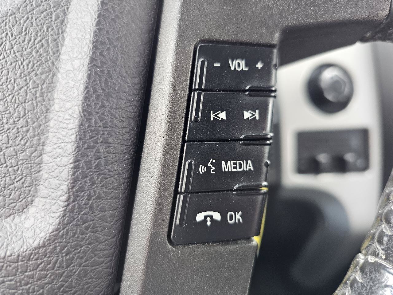 Used 2013 Ford F150 XLT w/ Luxury Equipment Group AWD/4WD image 10