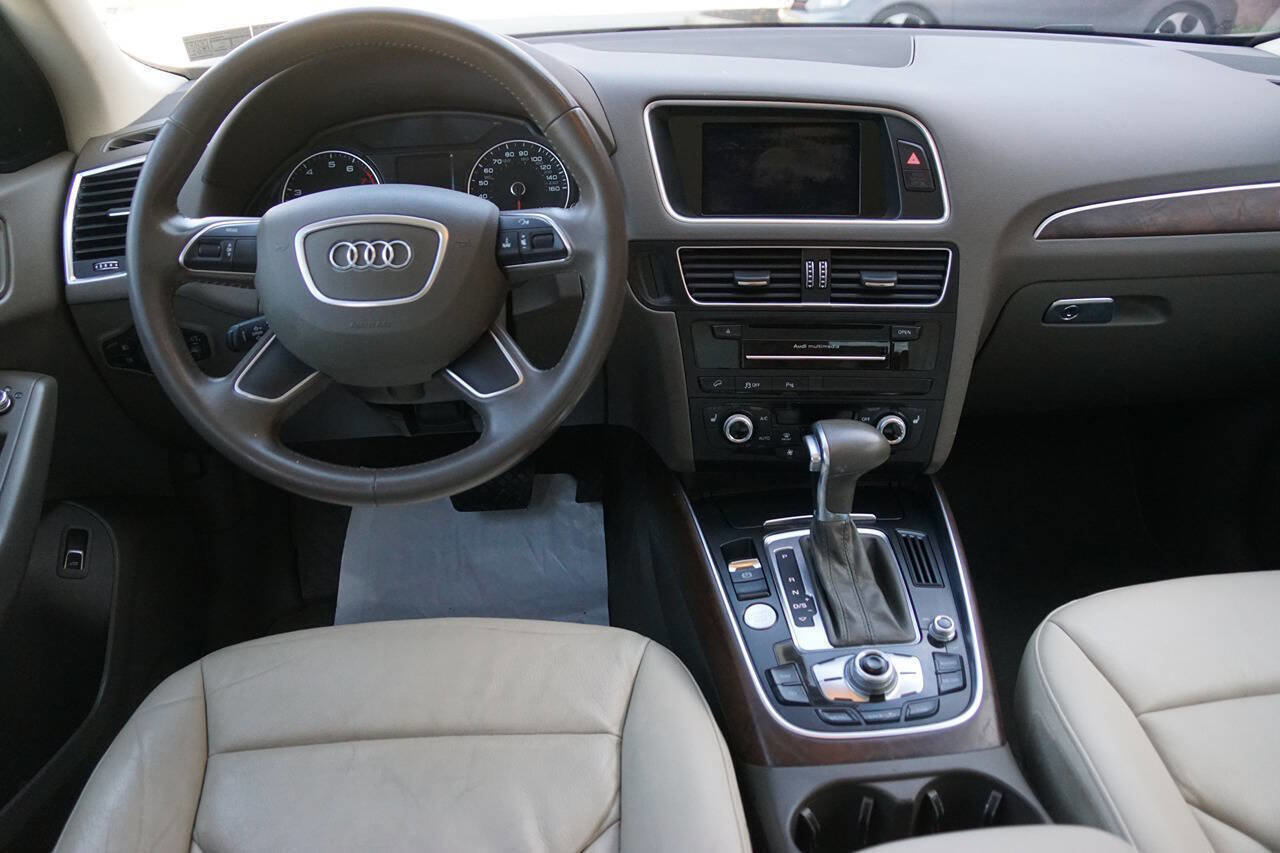 Used 2017 Audi Q5 2.0T Premium image 28