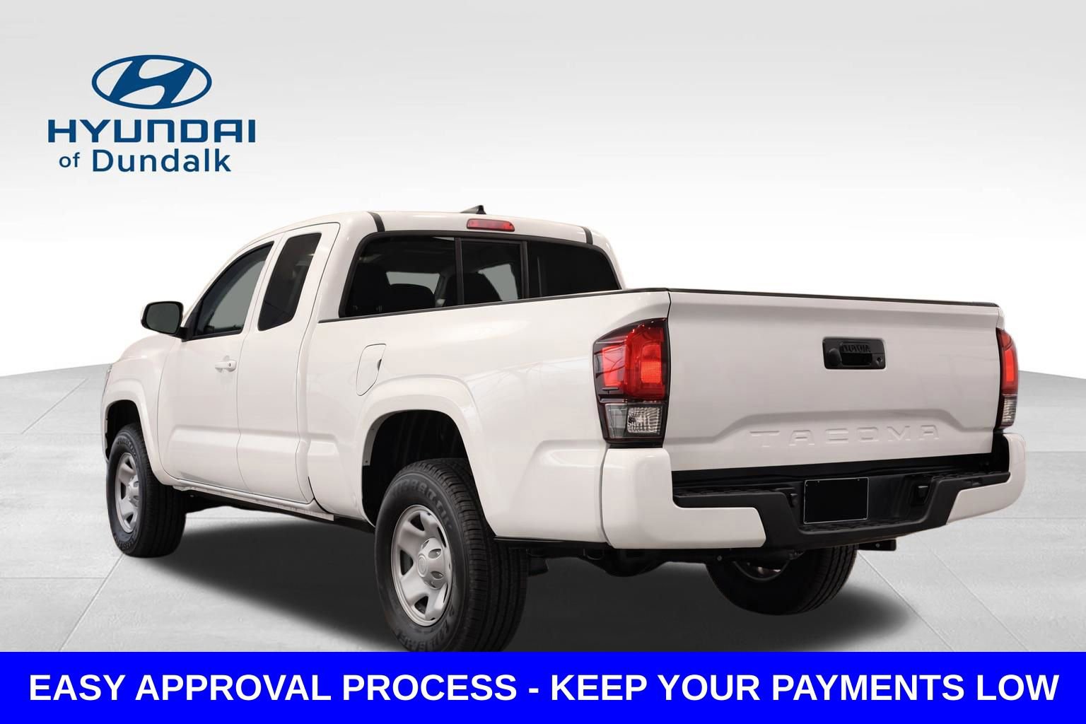 Used 2020 Toyota Tacoma SR w/ SR Convenience Package RWD image 5