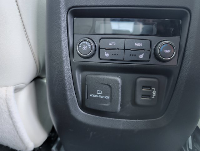 Used 2024 Buick Enclave Premium w/ Experience Buick Package FWD image 32