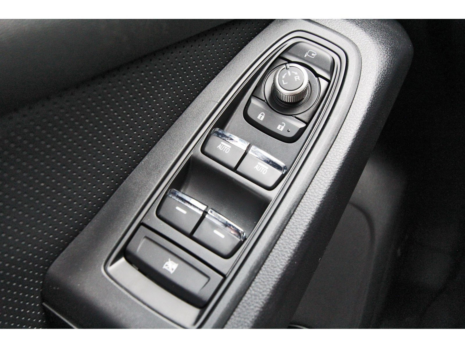 Used 2025 Subaru Ascent Bronze Edition AWD/4WD image 21