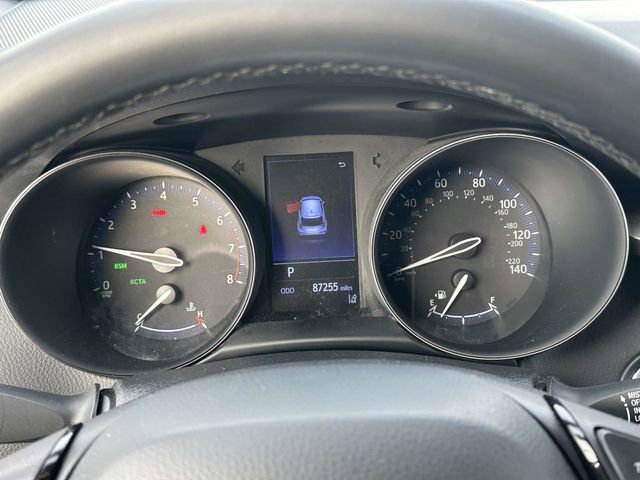 Used 2019 Toyota C-HR XLE image 13