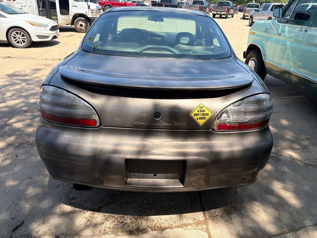 Used 2000 Pontiac Grand Prix GT w/ Opt Pkg FWD image 3