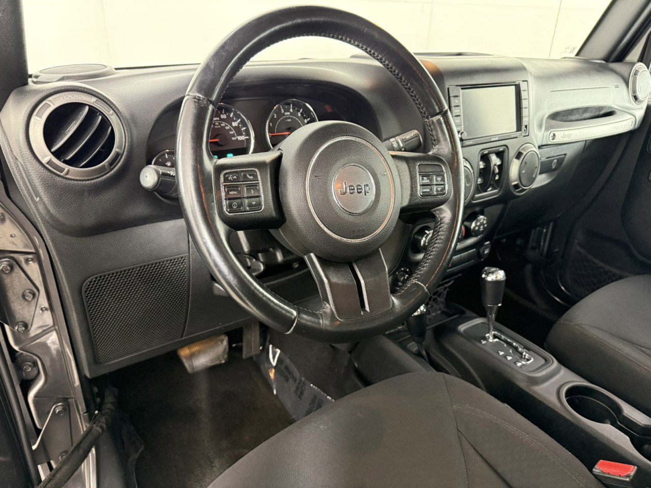 Used 2016 Jeep Wrangler Unlimited Sport w/ Quick Order Package 24S AWD/4WD image 15