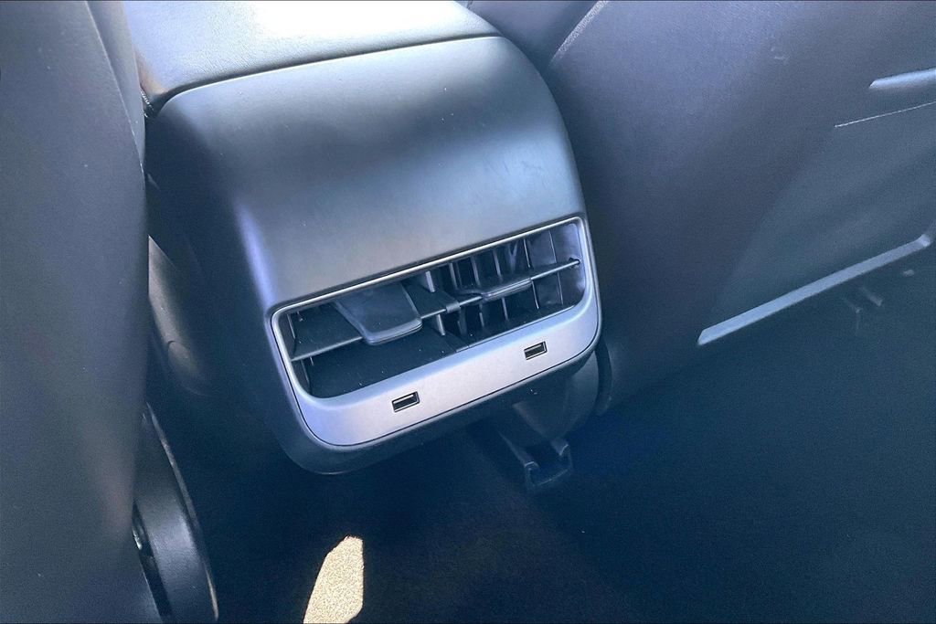 Used 2019 Tesla Model 3 Long Range image 30