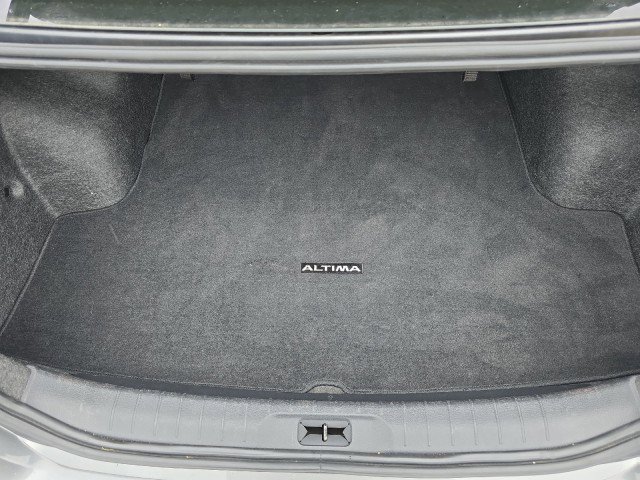 Used 2024 Nissan Altima 2.5 SV image 35