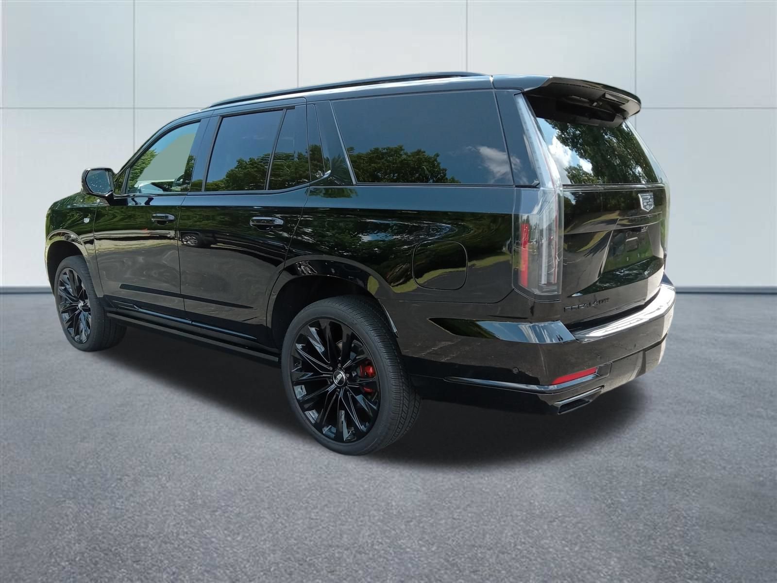 Used 2026 Cadillac Escalade Platinum Sport AWD/4WD image 3
