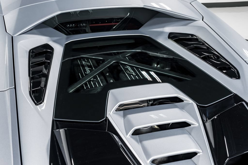 Used 2023 Lamborghini Huracan Tecnica RWD image 57