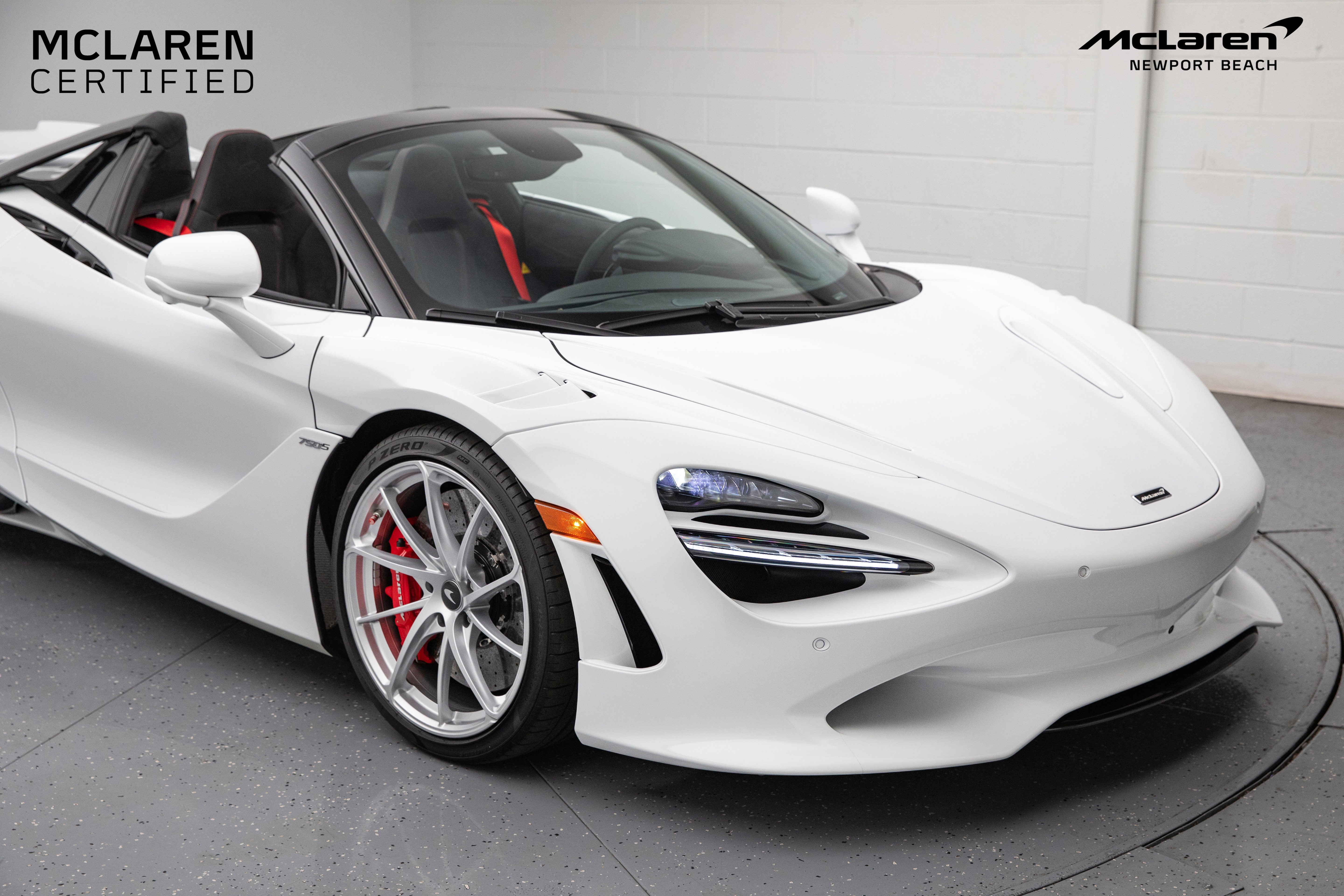 Used 2024 McLaren 750S Spider image 2