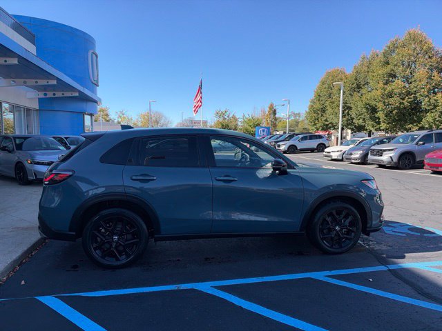 Certified 2024 Honda HR-V Sport image 1