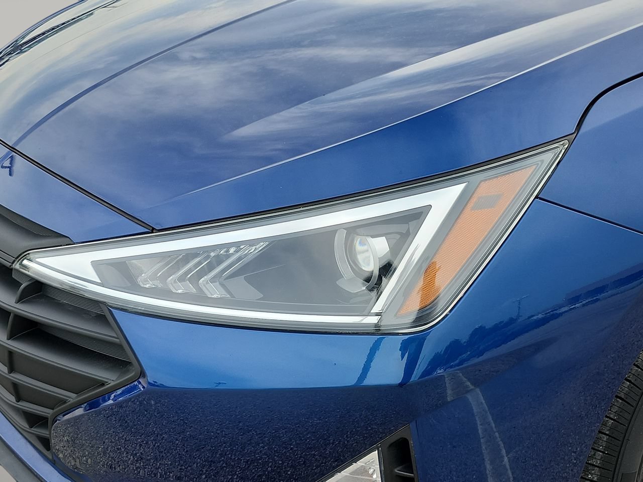 Used 2019 Hyundai Elantra SE FWD image 6