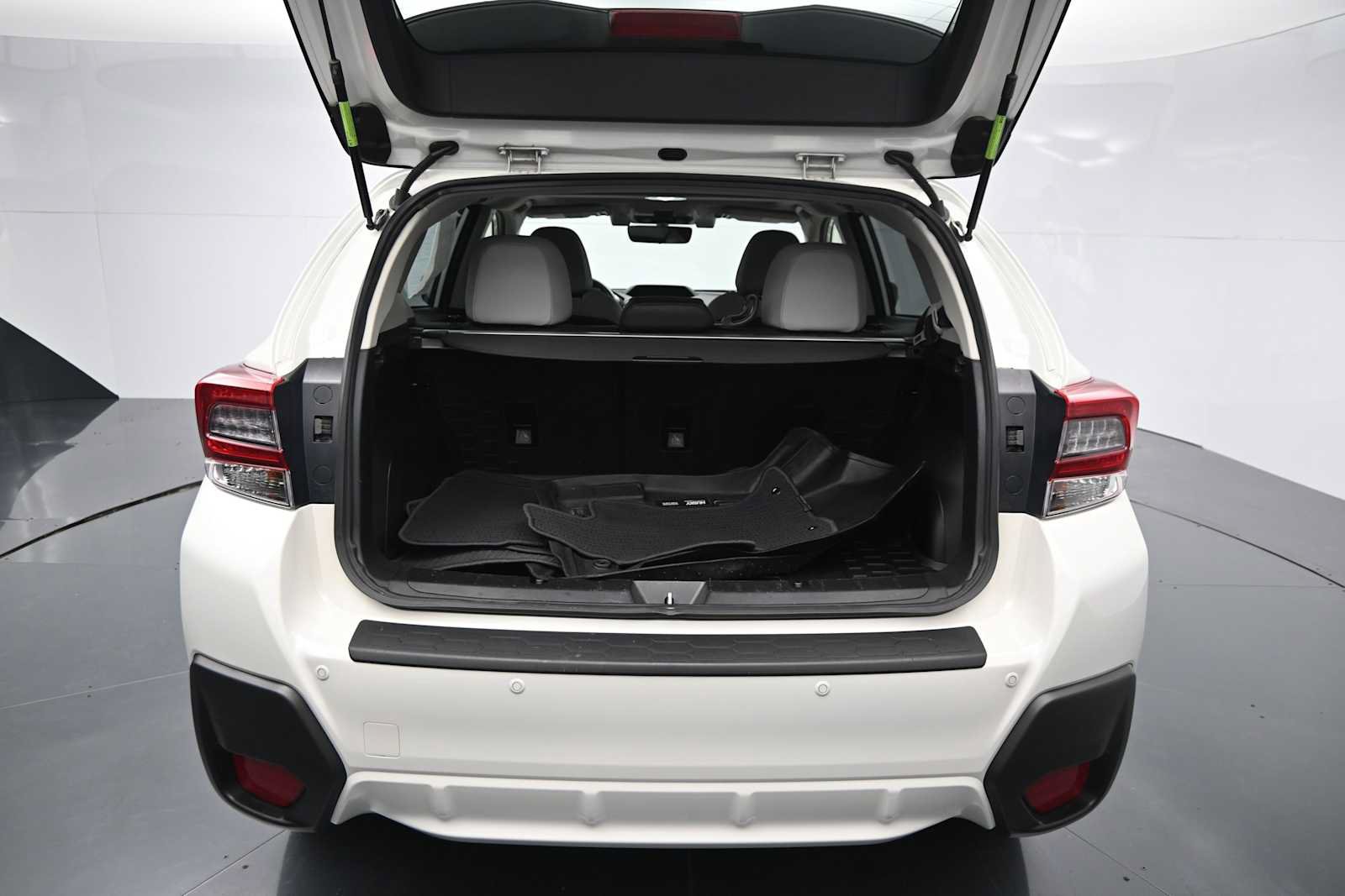 Used 2023 Subaru Crosstrek 2.5i Limited AWD/4WD image 6
