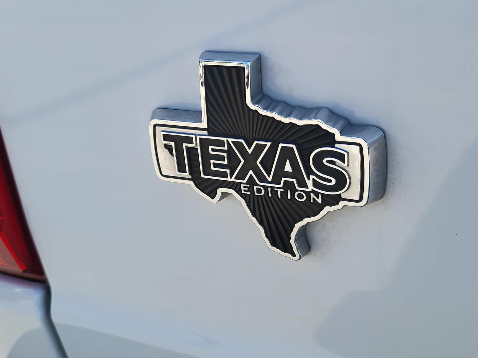 Used 2023 Ford F150 XLT w/ Equipment Group 301A Mid AWD/4WD image 6