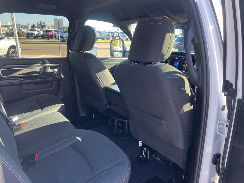 Used 2026 RAM 2500 Big Horn AWD/4WD image 33
