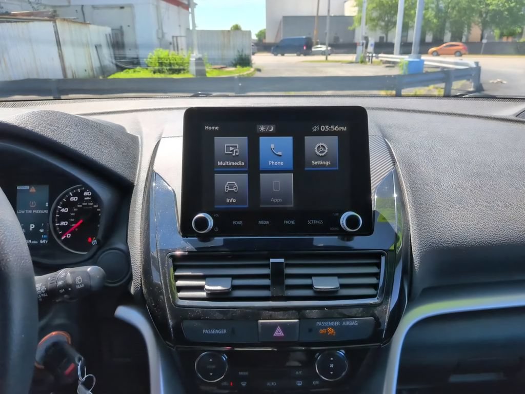 Used 2023 Mitsubishi Eclipse Cross LE AWD/4WD image 14