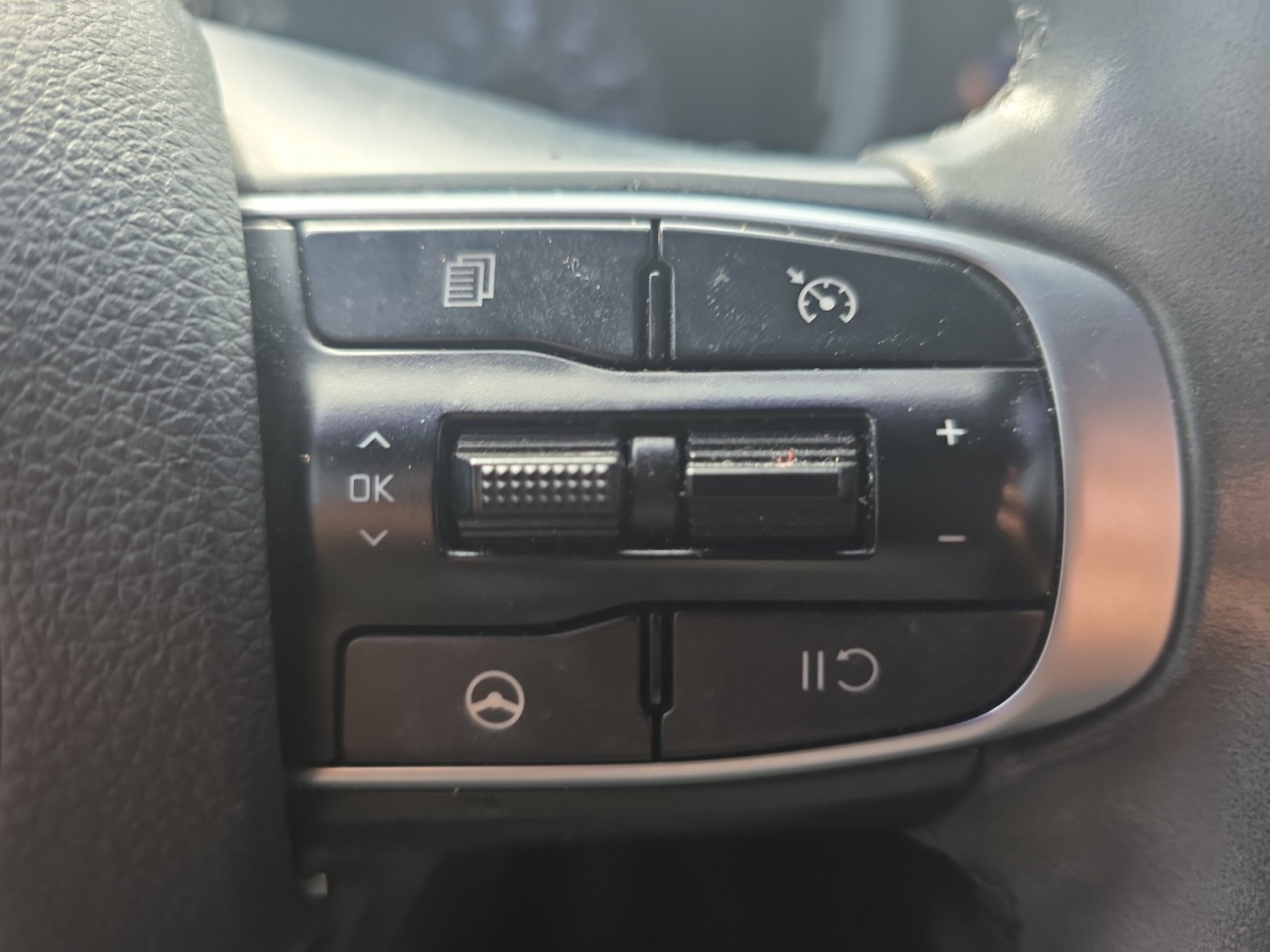 Used 2022 Kia K5 GT-Line FWD image 20