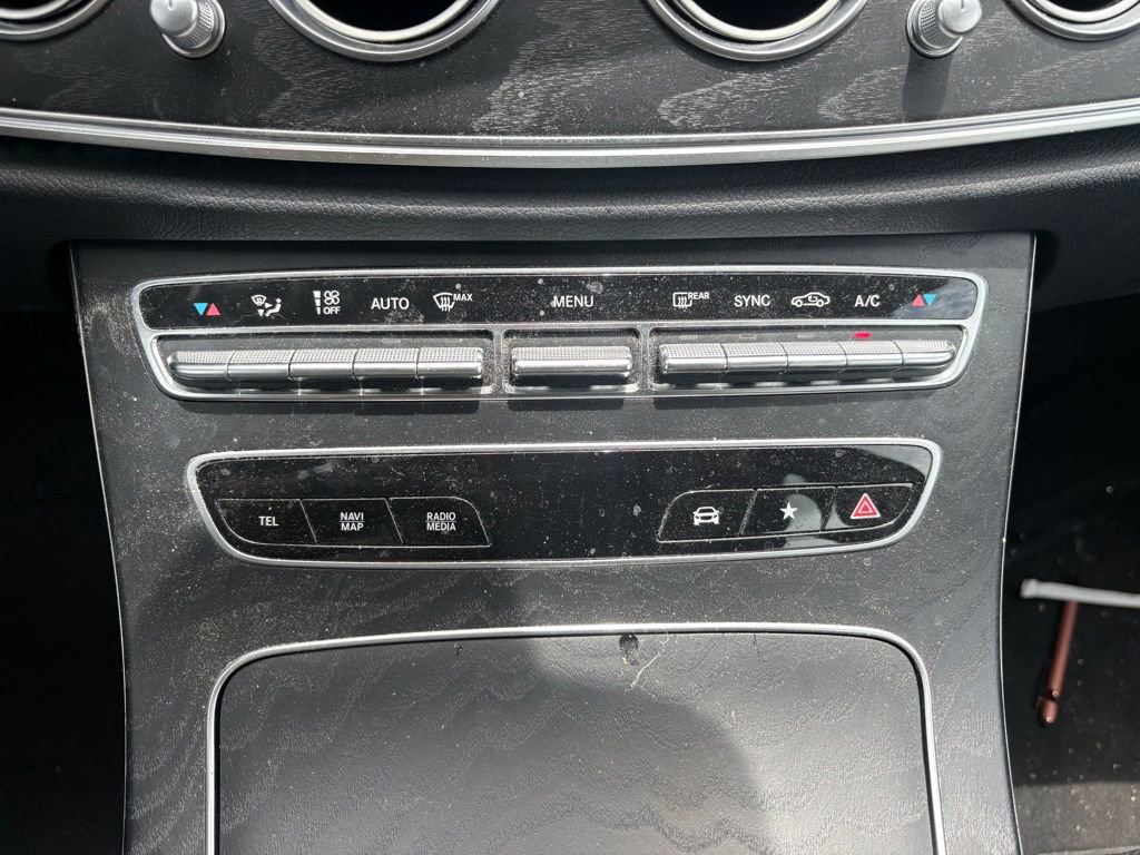 Used 2022 Mercedes-Benz E 350 Sedan image 23