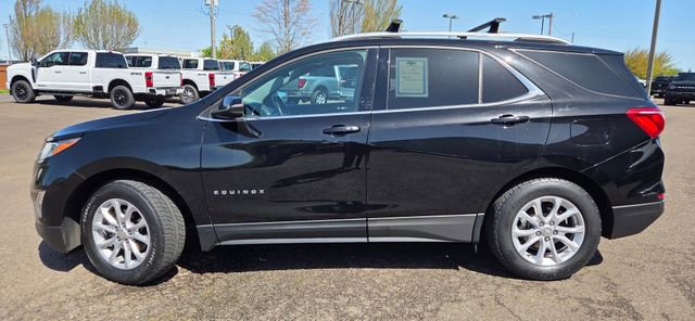 Used 2018 Chevrolet Equinox LT w/ Sun & Infotainment Package AWD/4WD image 11