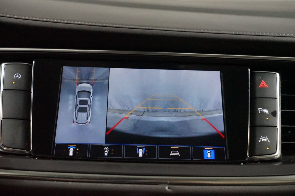 Used 2022 Buick Enclave Premium w/ Experience Buick Package FWD image 19