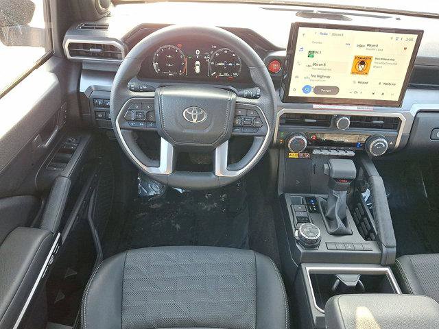 Certified 2025 Toyota 4Runner TRD Off-Road Premium image 23