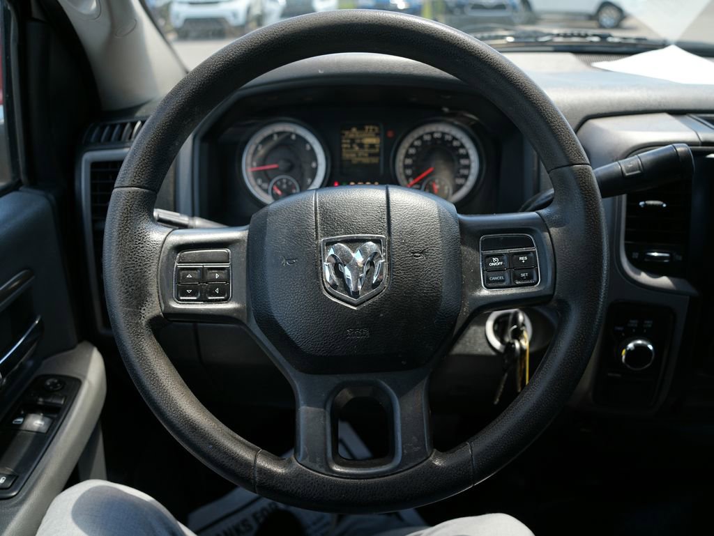 Used 2014 RAM 1500 Tradesman AWD/4WD image 11