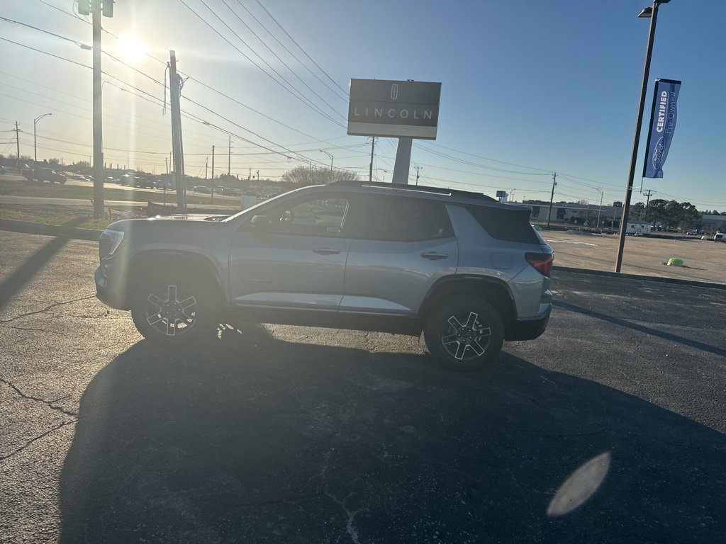 Used 2026 GMC Terrain AT4 image 10