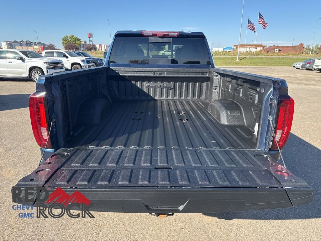 Used 2023 GMC Sierra 2500 AT4 w/ AT4 Premium Plus Package image 9