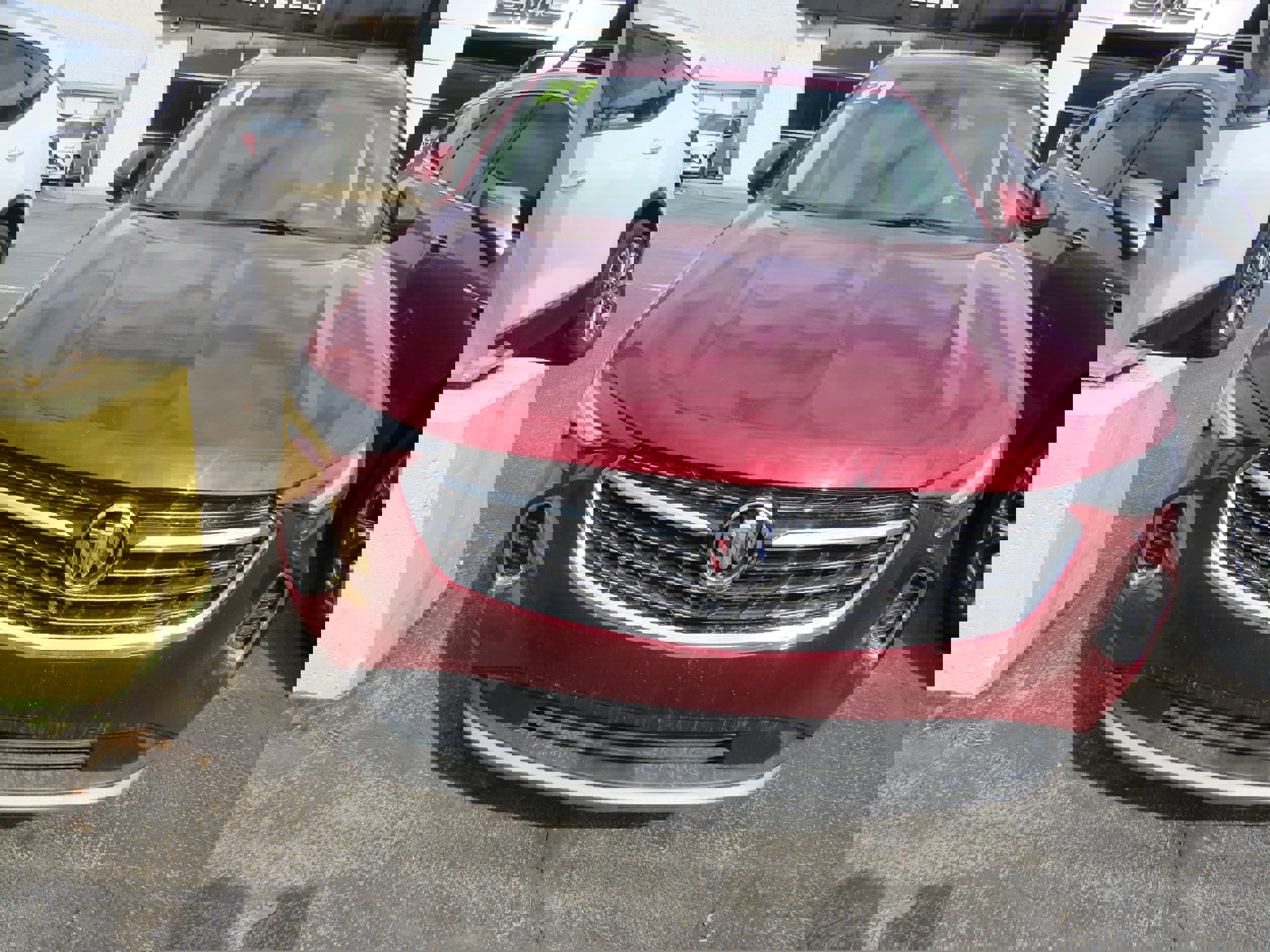 Used 2021 Buick Envision Essence w/ Technology Package I image 2