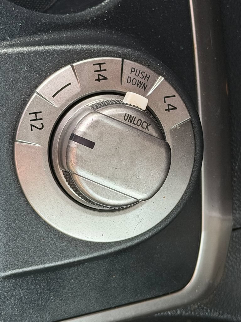 Used 2014 Toyota 4Runner SR5 AWD/4WD image 20