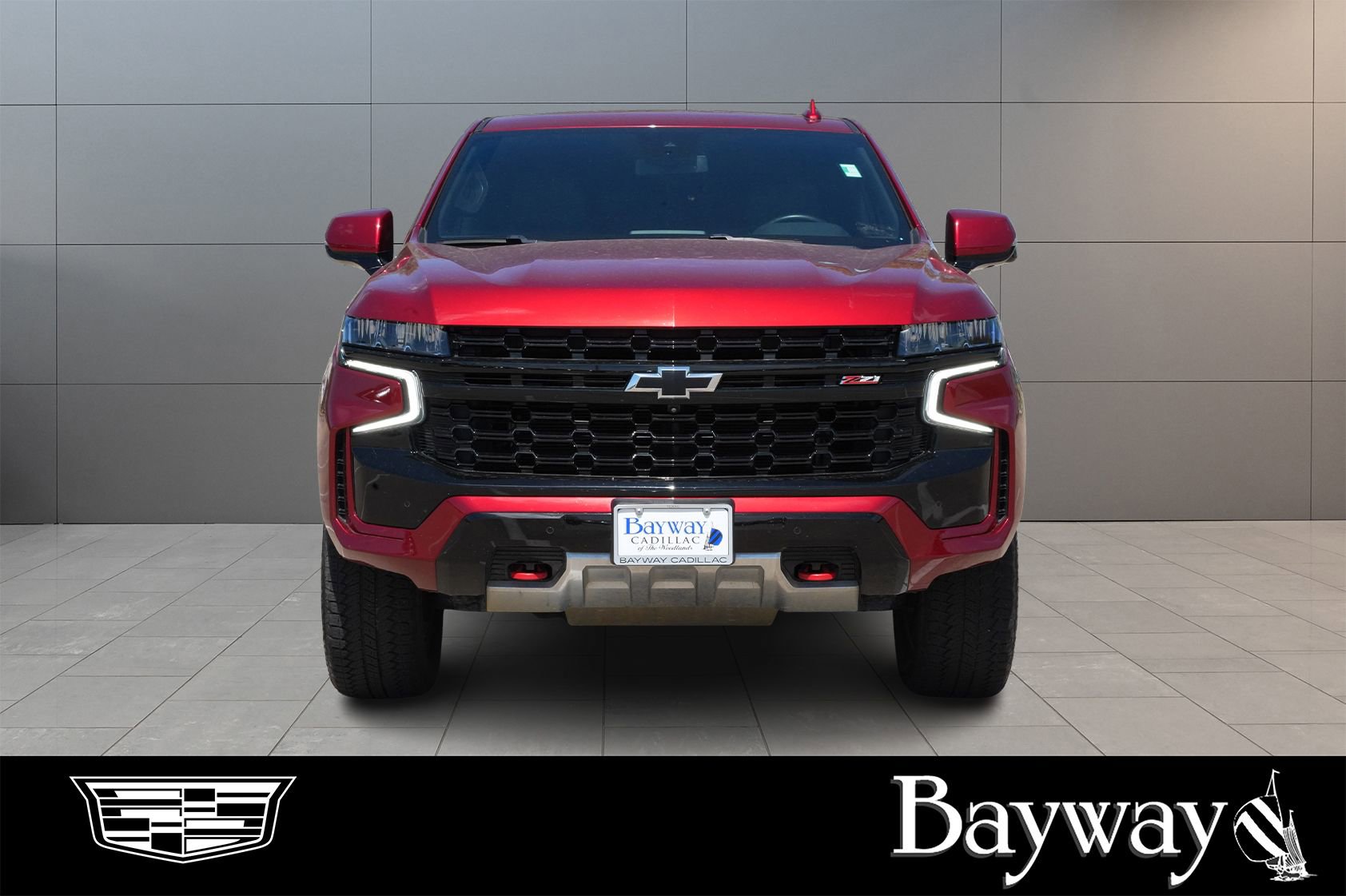 Used 2024 Chevrolet Tahoe Z71 w/ Luxury Package AWD/4WD image 2