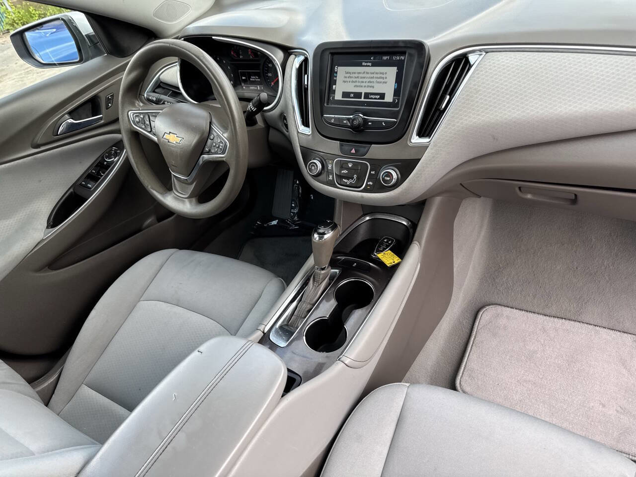Used 2018 Chevrolet Malibu LT image 31