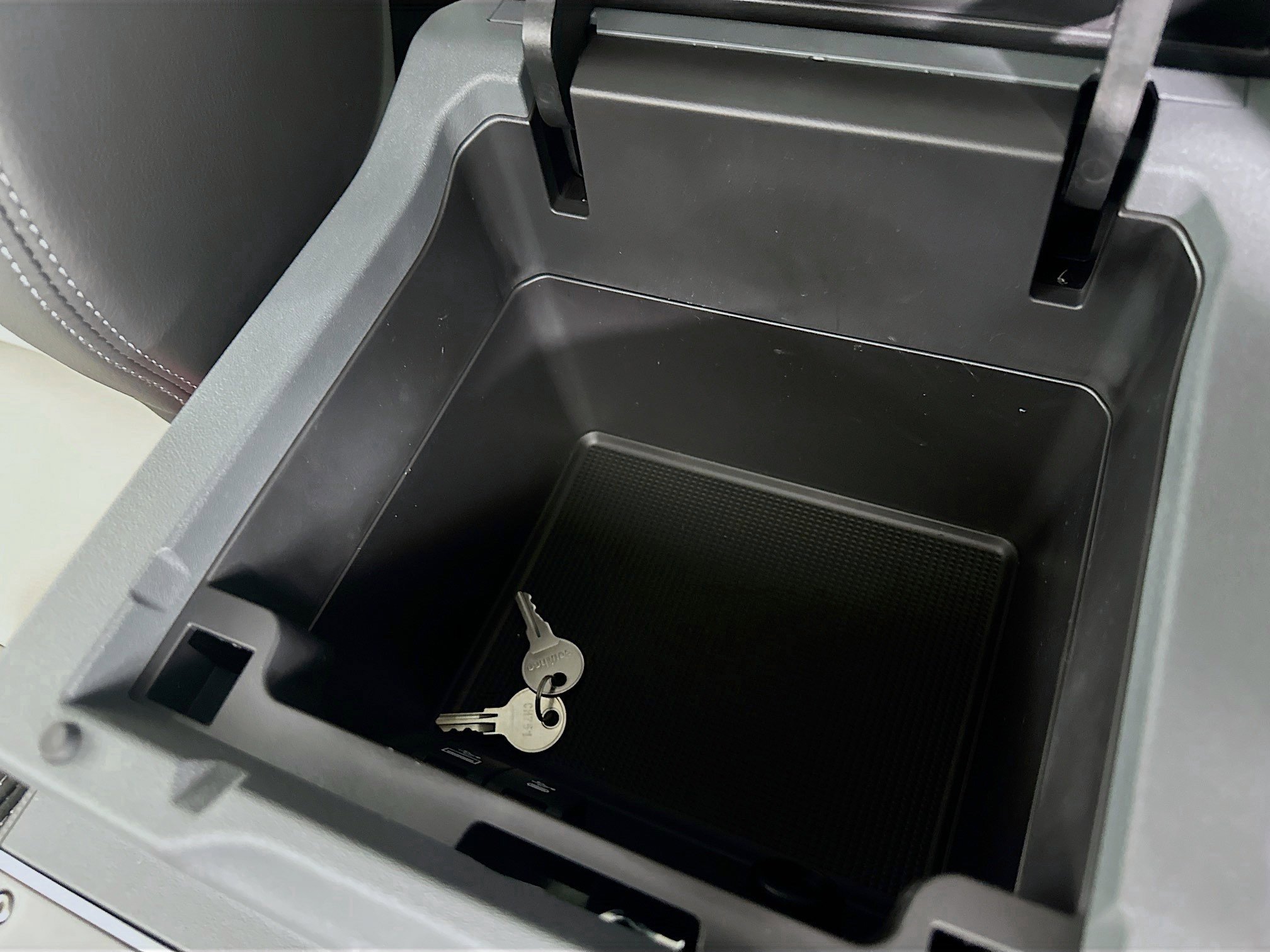 New 2025 INEOS Grenadier Fieldmaster Edition image 29