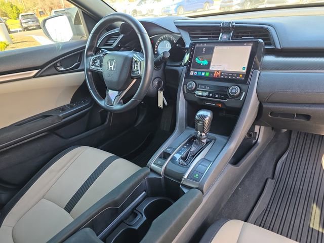 Used 2017 Honda Civic Sport image 16