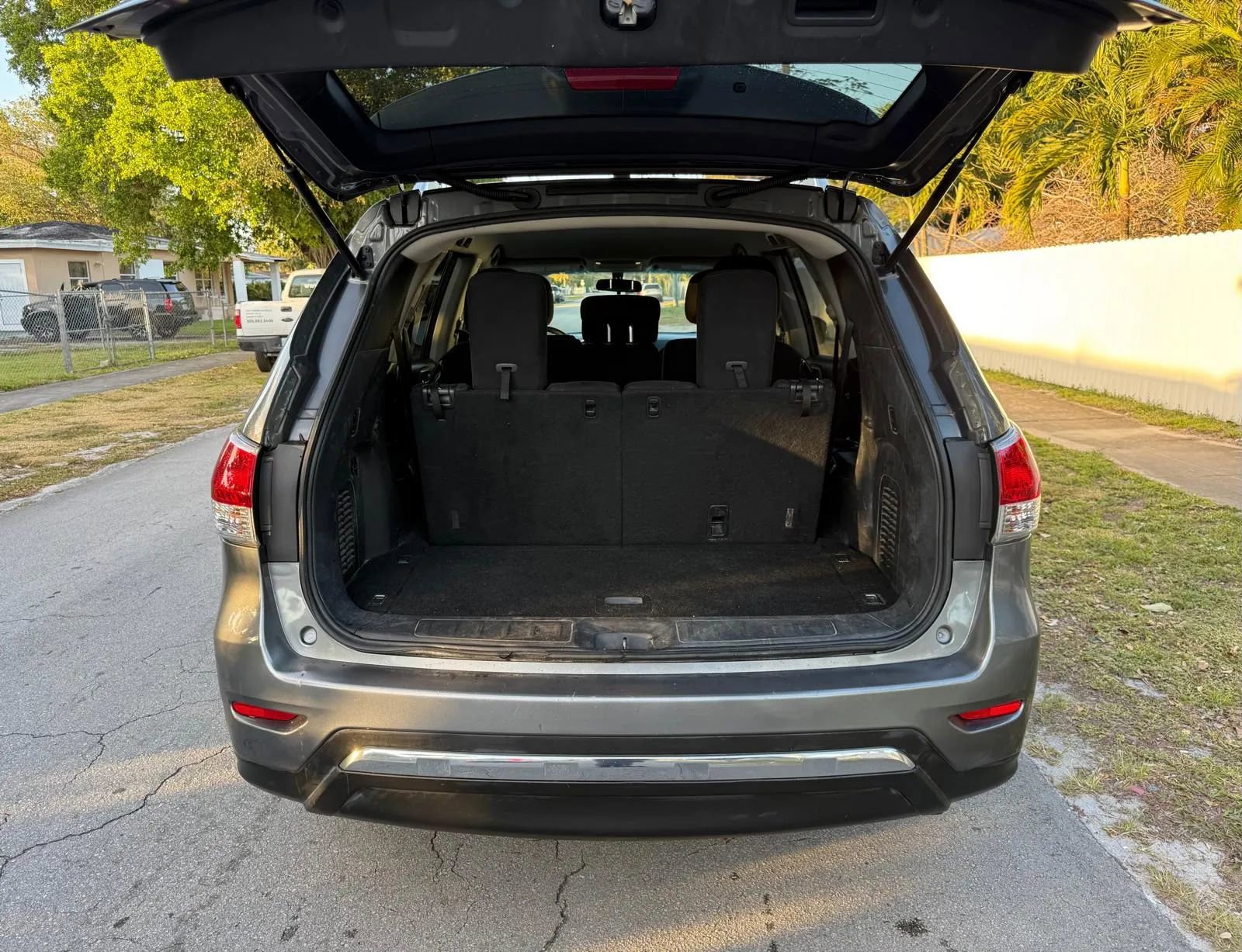 Used 2016 Nissan Pathfinder S image 7